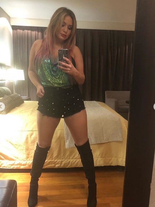 karina la princesita se animó a un look súper sexy que revolucionó