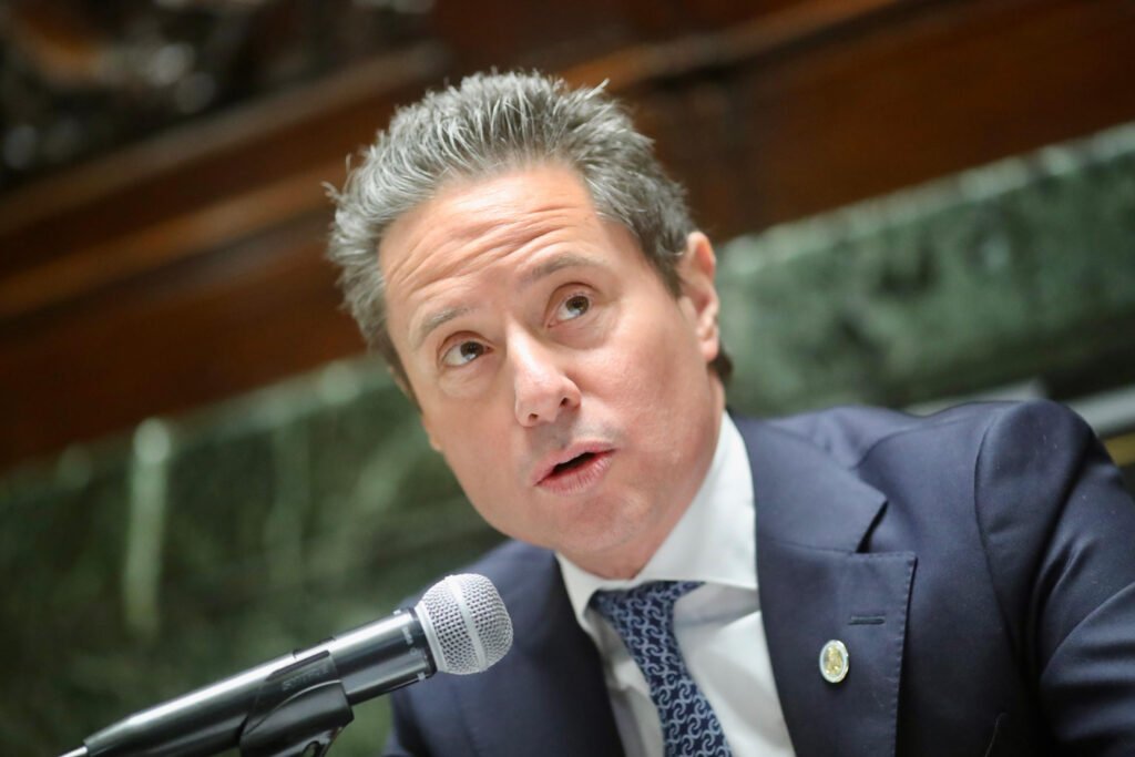 Haciendo hincapié en seguridad, educación, salud, autonomía y modernización del Estado, Sánchez Zinny dio detalles del Plan General de Gobierno correspondiente al primer semestre del año y respondió distintas consultas de los diputados de la Ciudad.