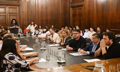 Los diputados recibieron a referentes de comedores comunitarios y trataron distintos expedientes.